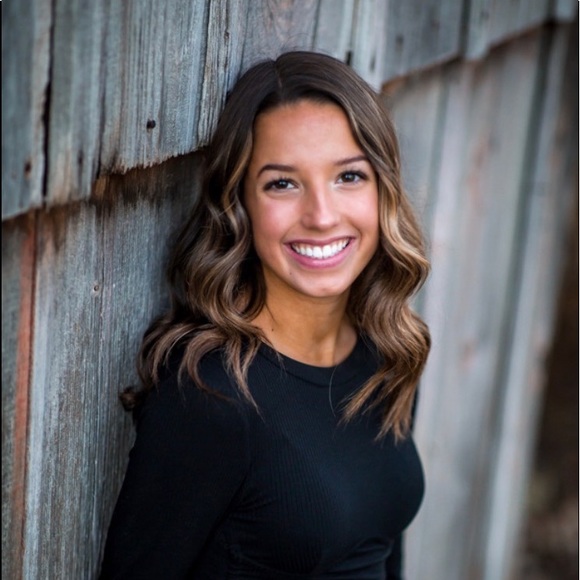 Meet your Posher, Ashley - Picture 1 of 1